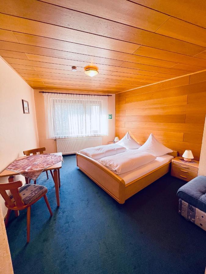 Hotel Pension Balthasar Müden Extérieur photo